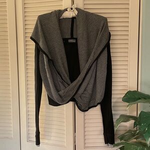 Market & Spruce Woman’s Black and Gray Striped Shrug Sweater